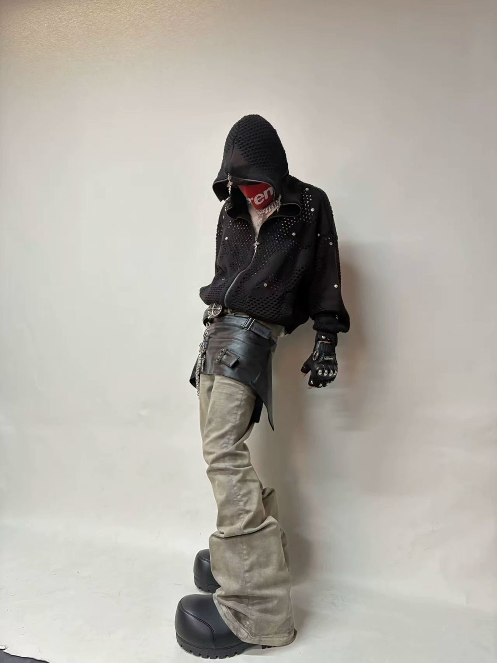 HOLLOW OUT HOODIE