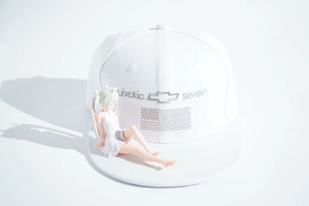 EMBROIDERED BASEBALL CAP