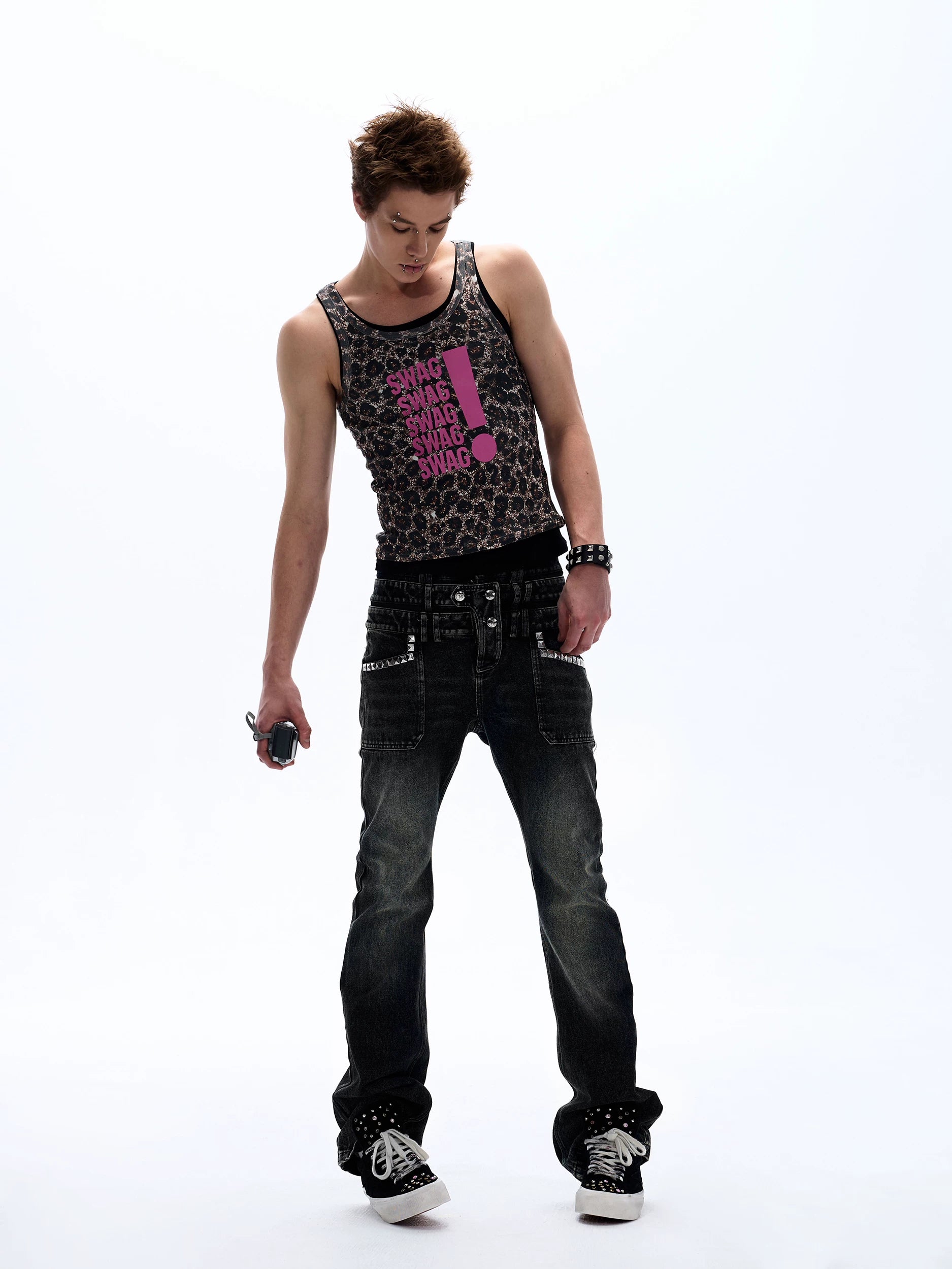 LEOPARD PRINT TIGHT FIT T-SHIRT