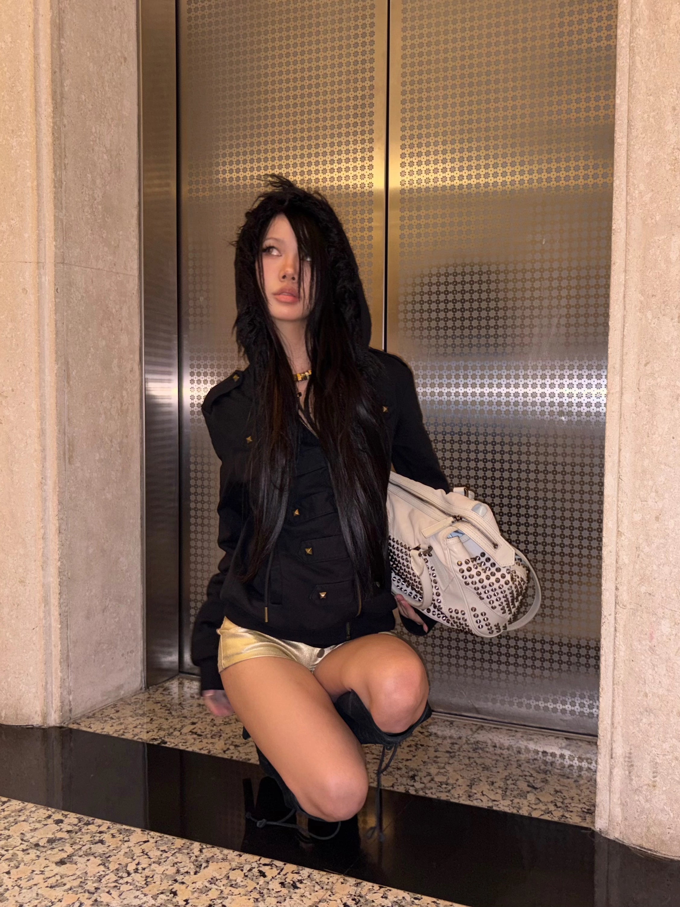 VINTAGE HOODED SWEATSHIRT