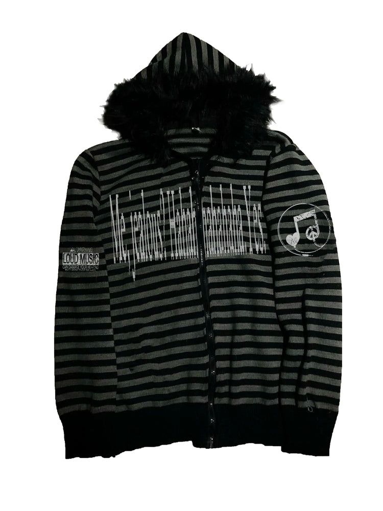 STRIPED HOODED SWEATER