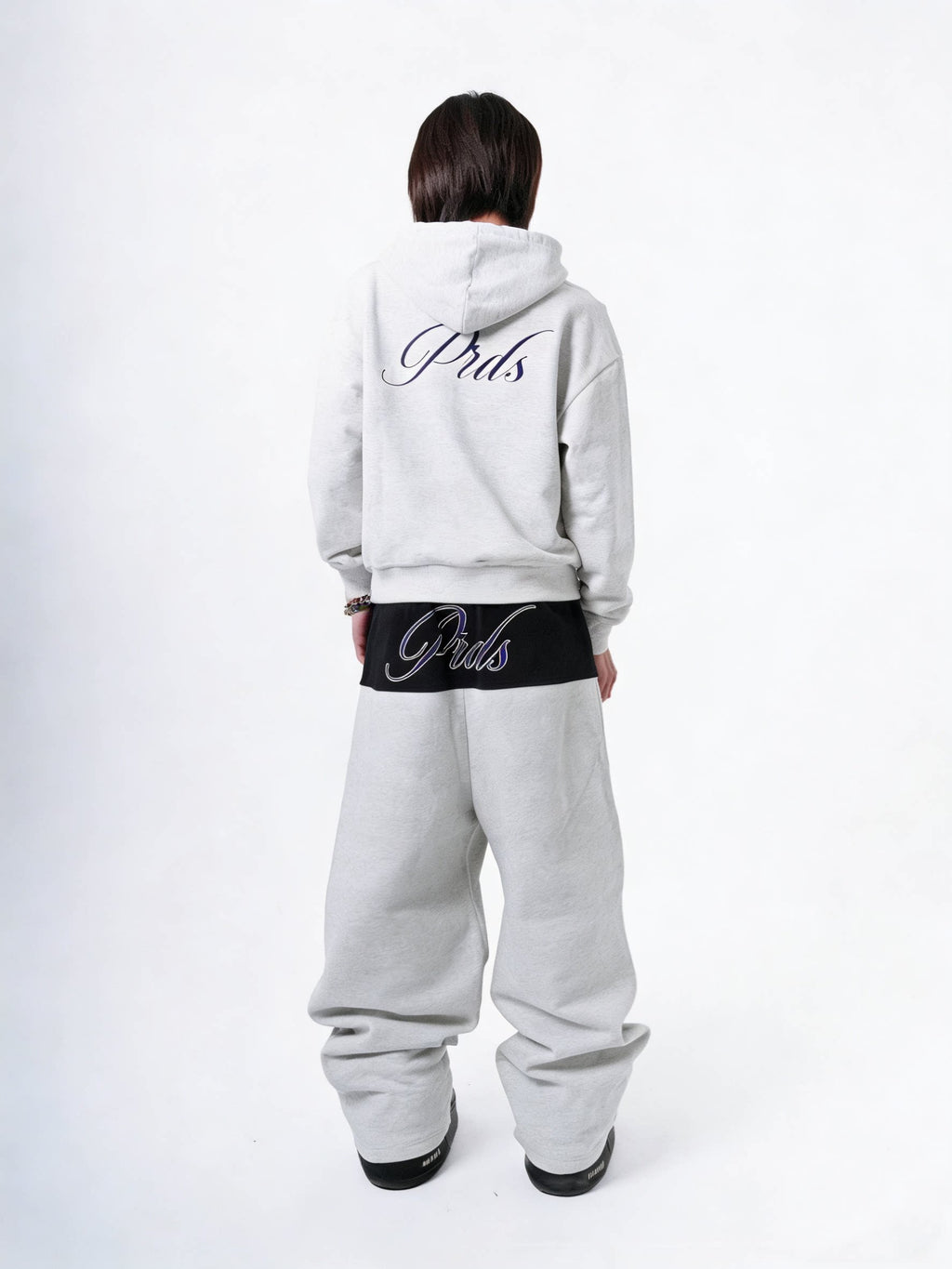 UNICORN STUDDED SWEATSHIRT SET