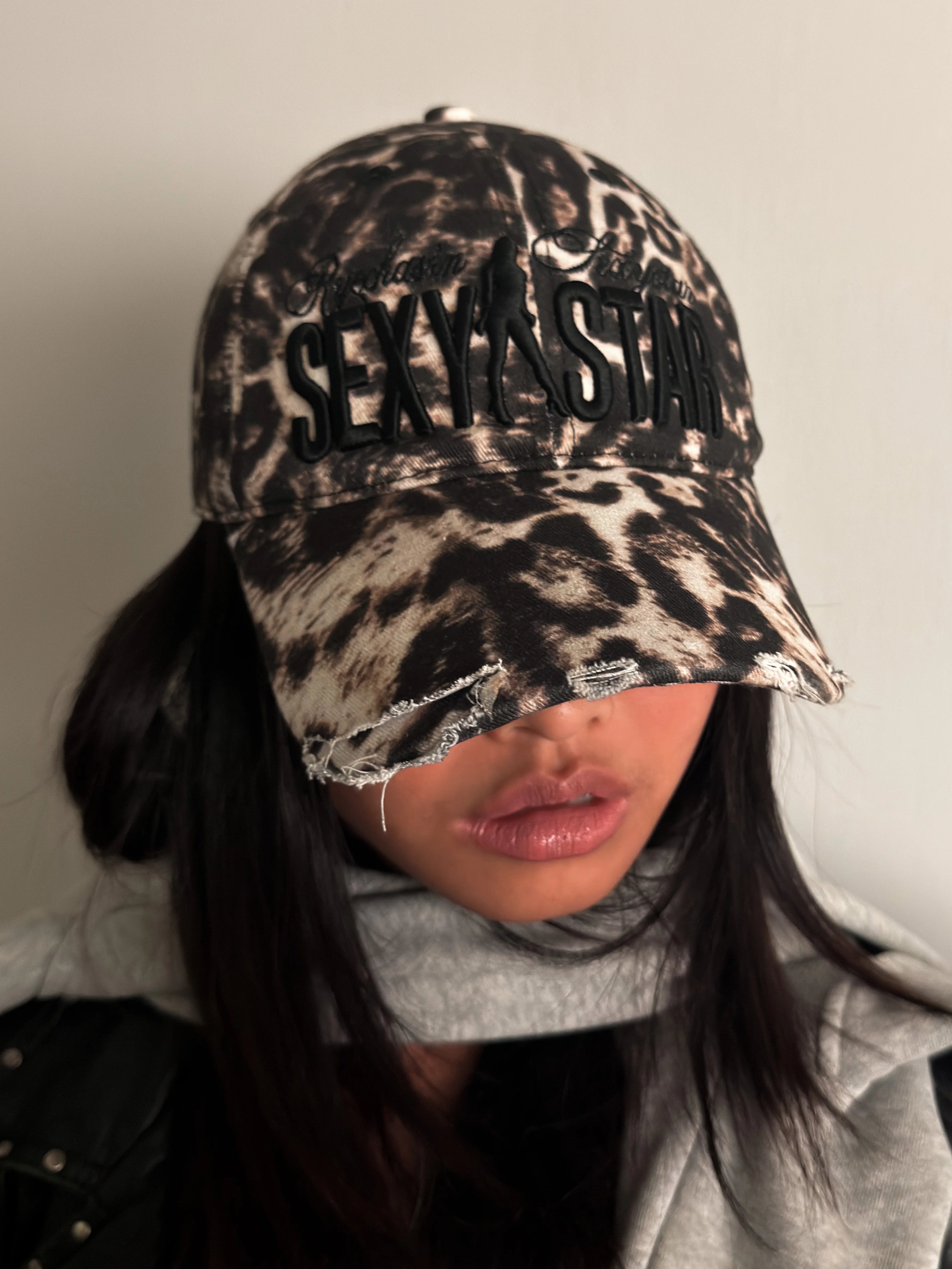 SEXY STAR LEOPARD CAP
