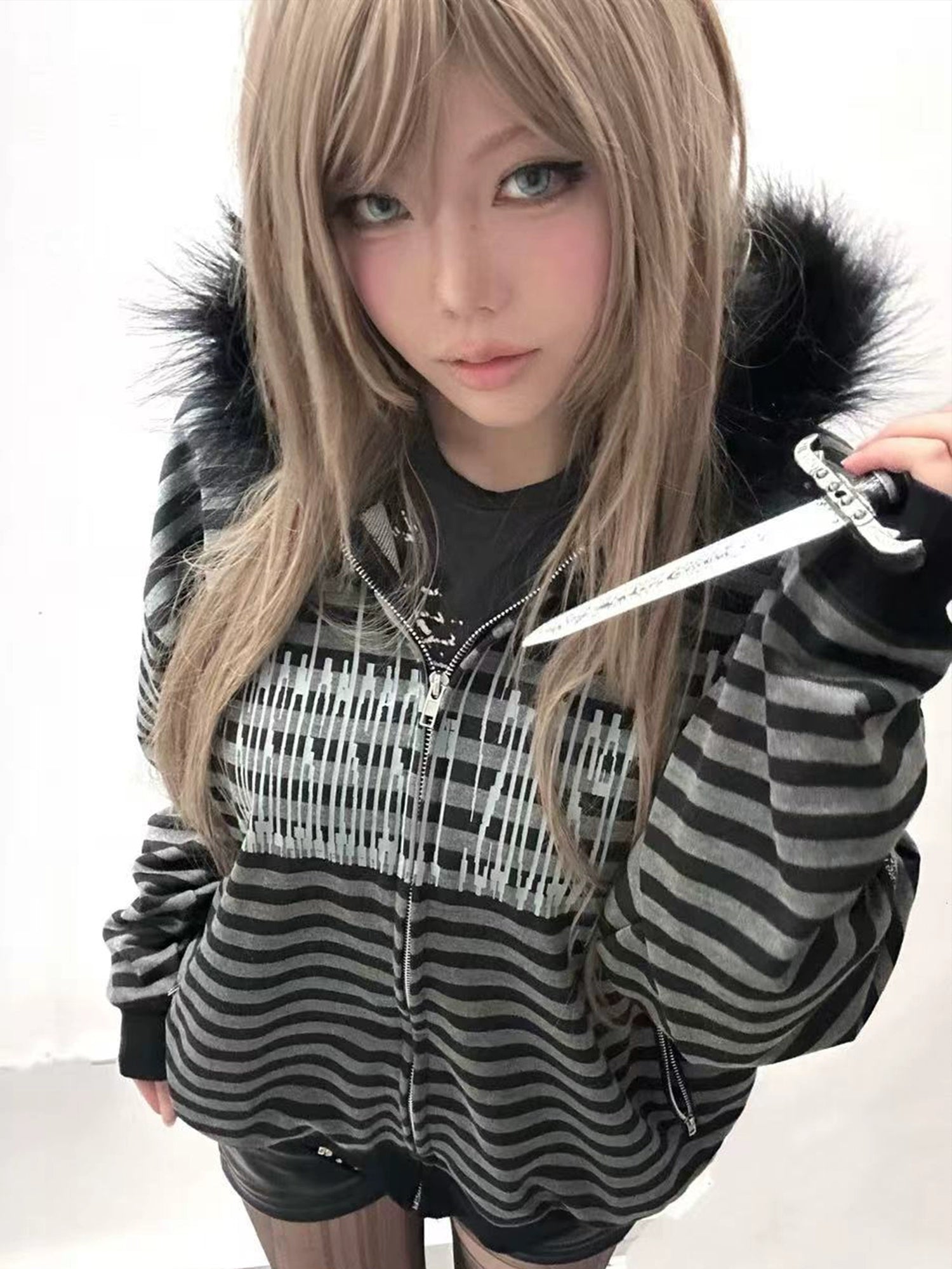 STRIPED HOODED SWEATER