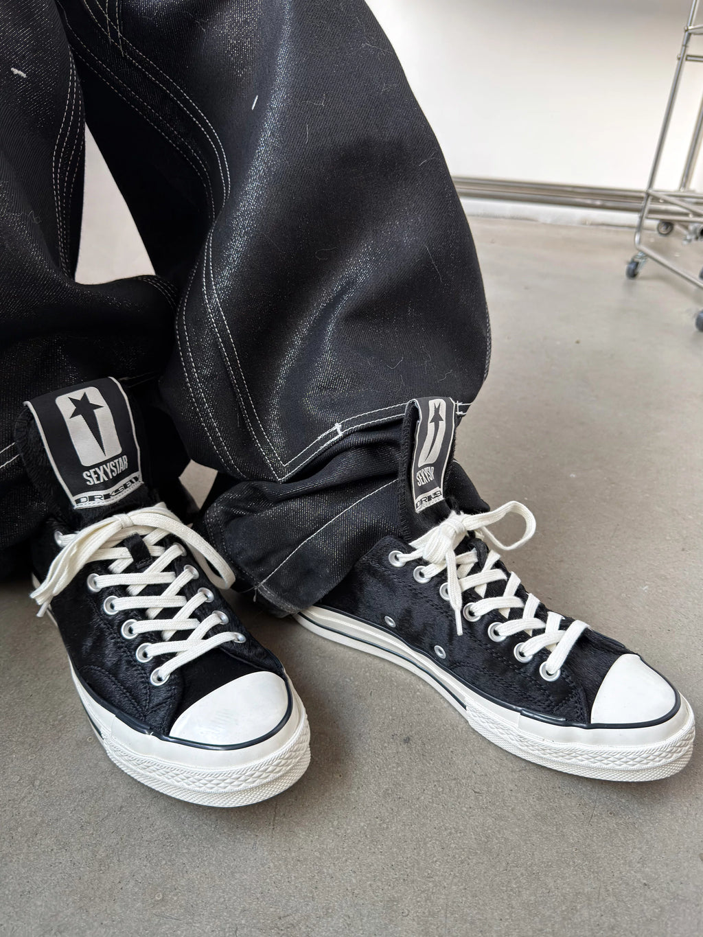 VINTAGE VULCANIZED BOARD SHOES