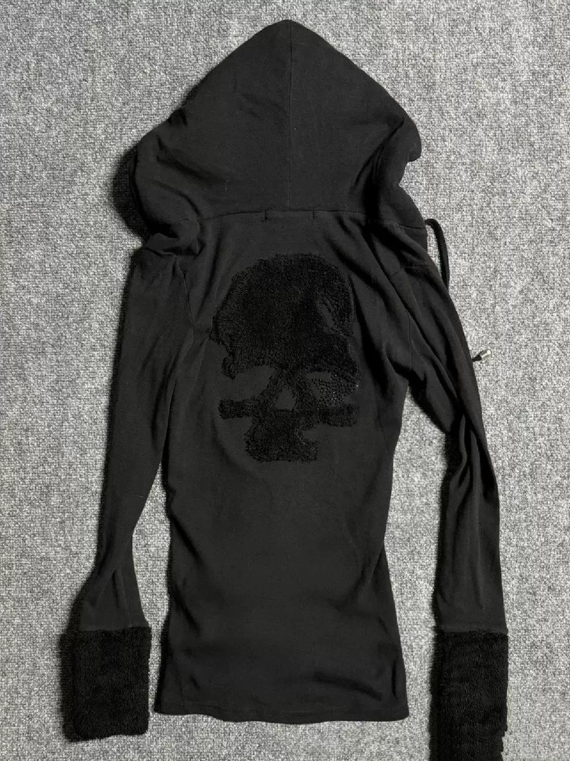 GOTHIC VINTAGE HOODED SWEATSHIRT