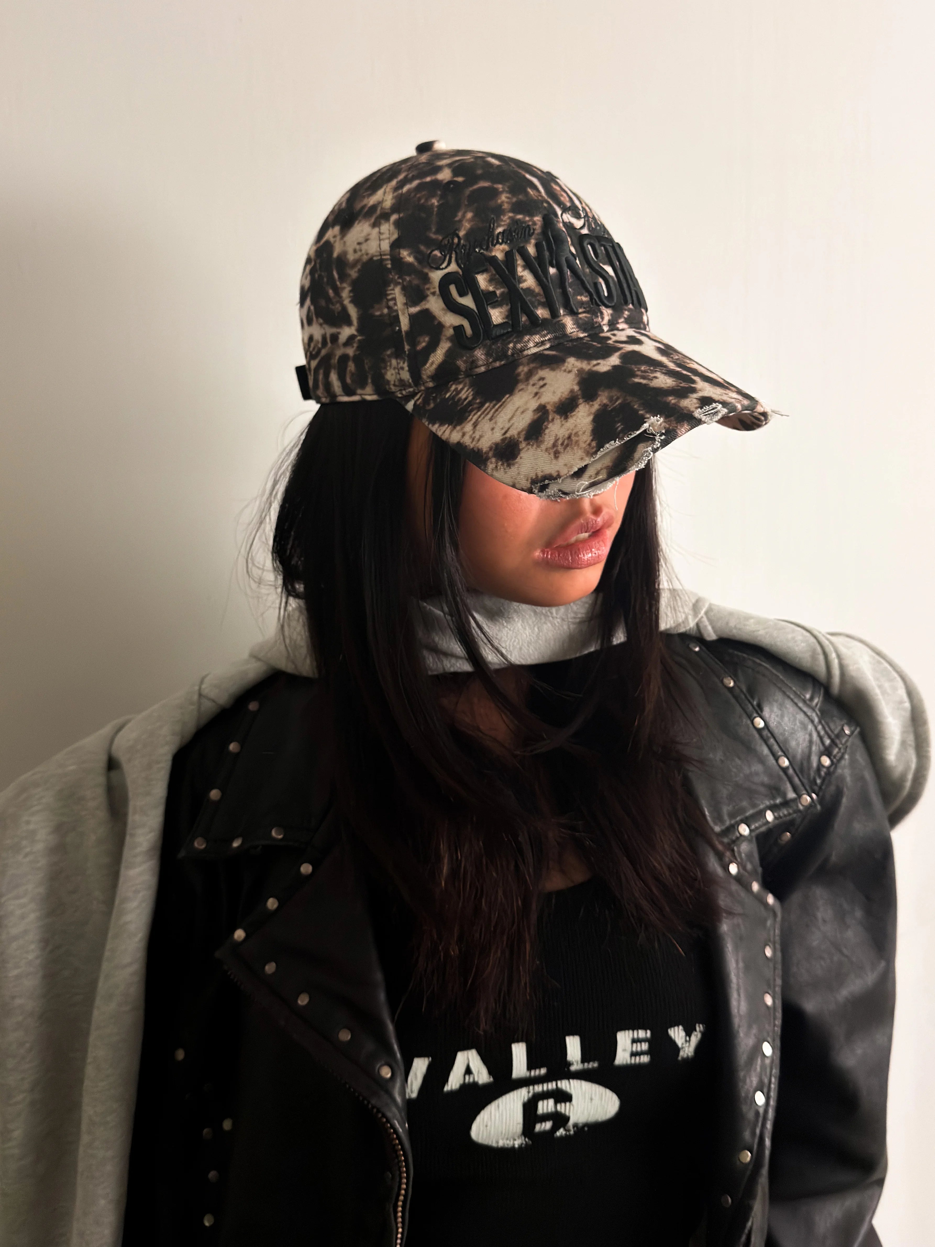SEXY STAR LEOPARD CAP