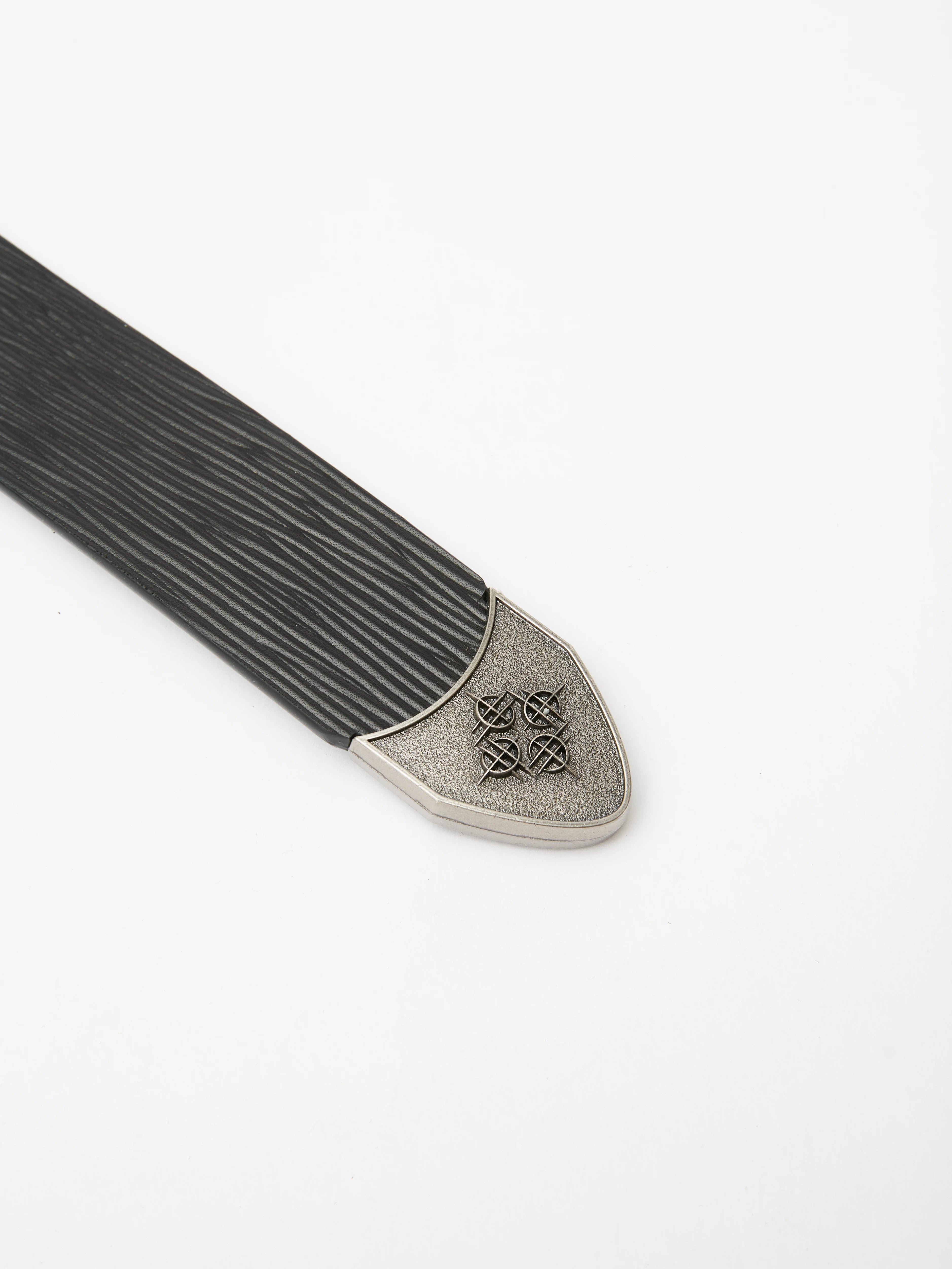 TEXTURED LEATHER EMBOSSED BELT