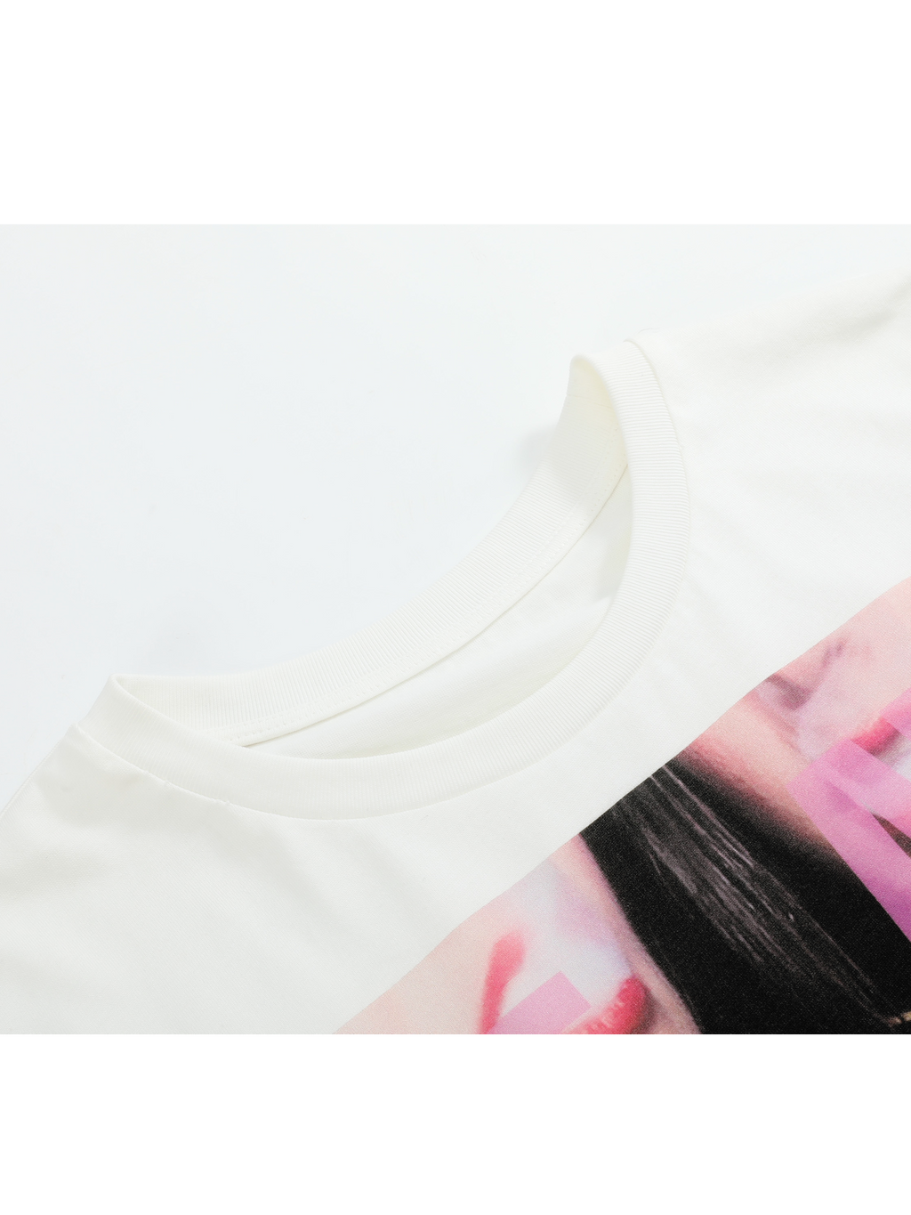 PSYCHEDELIC PRINT FITTED TEE