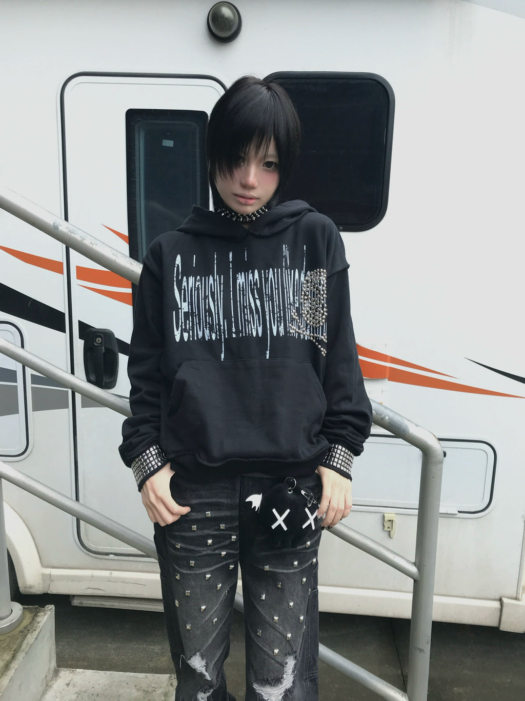 VINTAGE SKULL CROSSBONES HOODIE