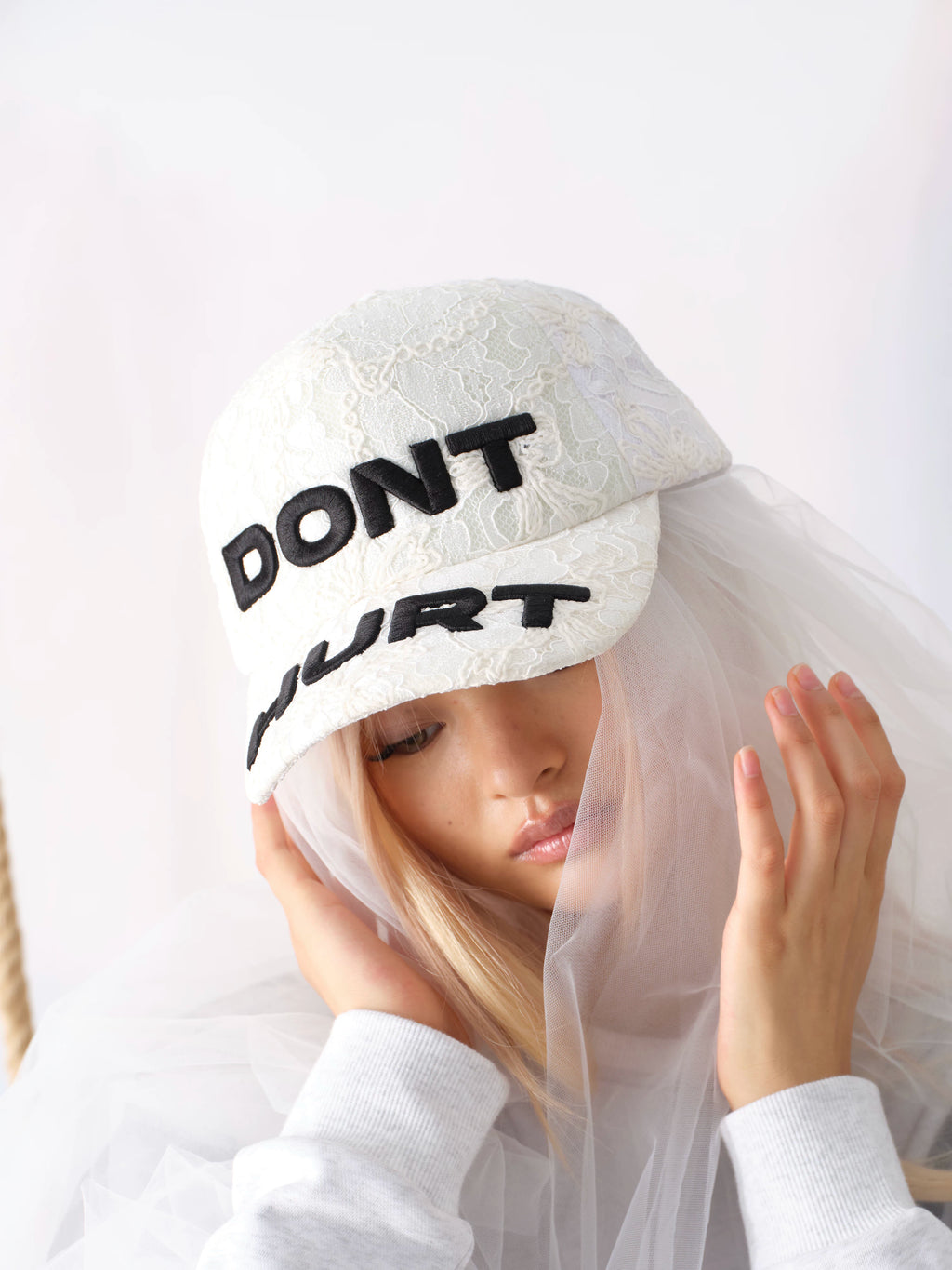 EMBROIDERED LACE BASEBALL CAP
