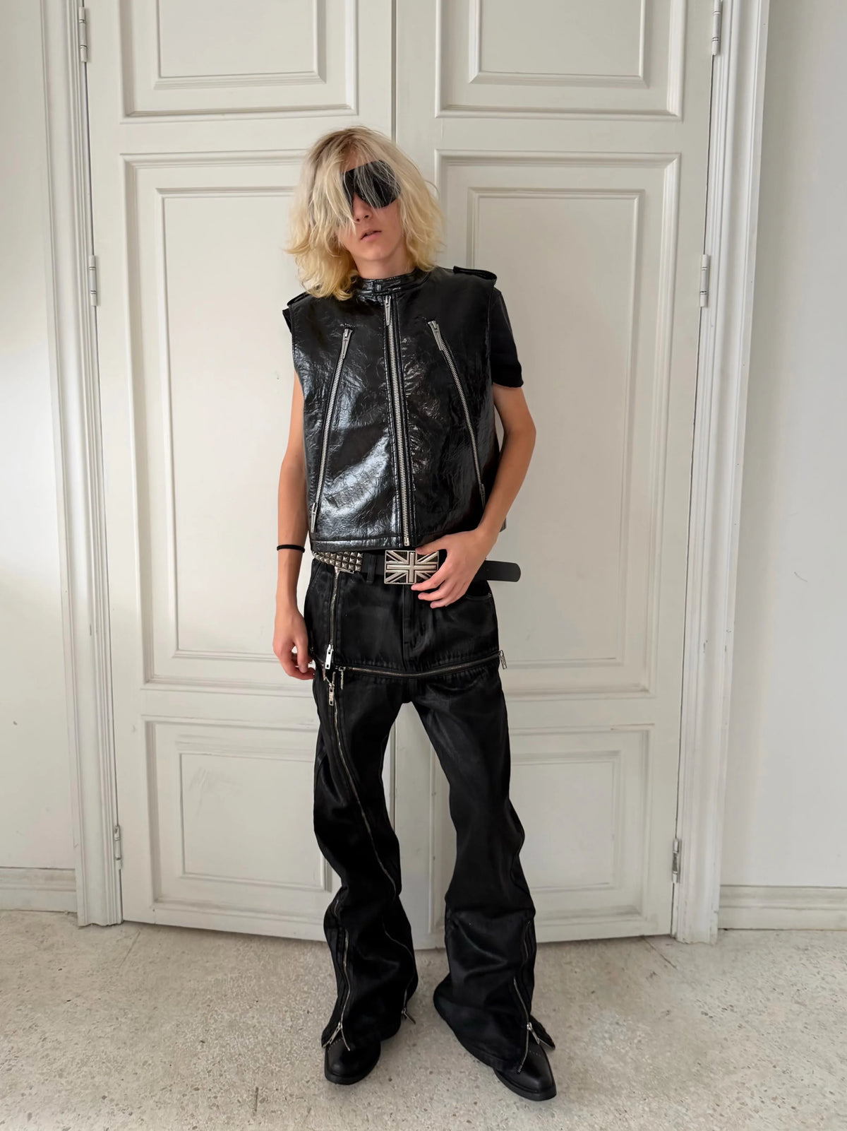 CROSS ZIP WAXED FLARE JEANS 商品写真 3