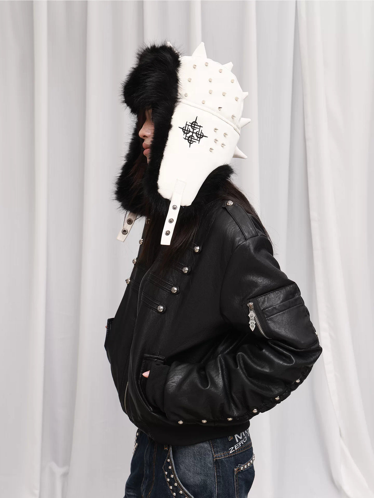 STUDDED MILITARY BOMBER JACKET 商品写真 3