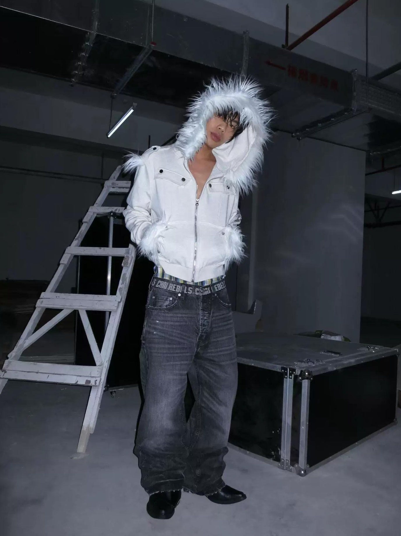 SMOKE LINE DENIM PANTS