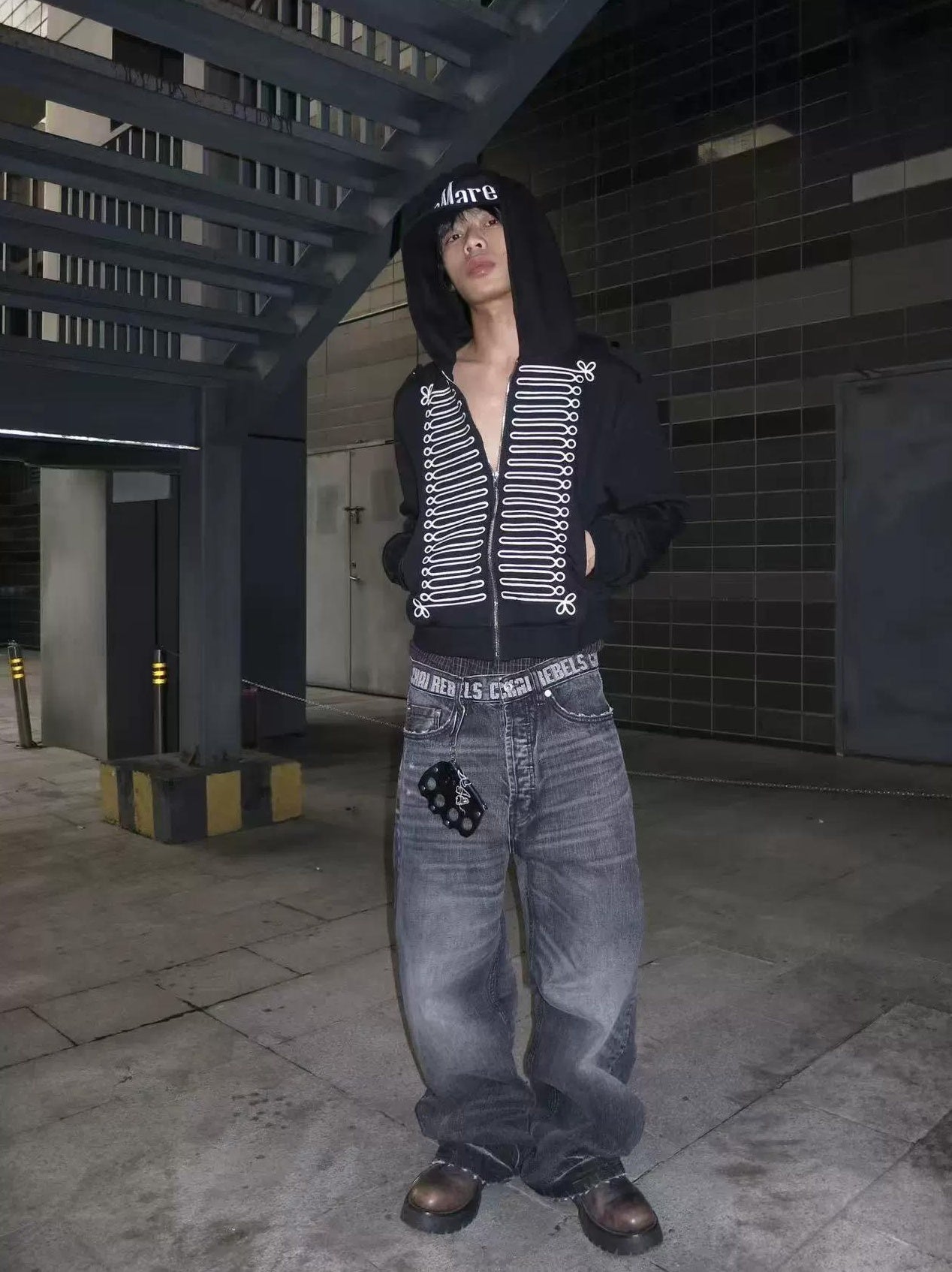 SMOKE LINE DENIM PANTS