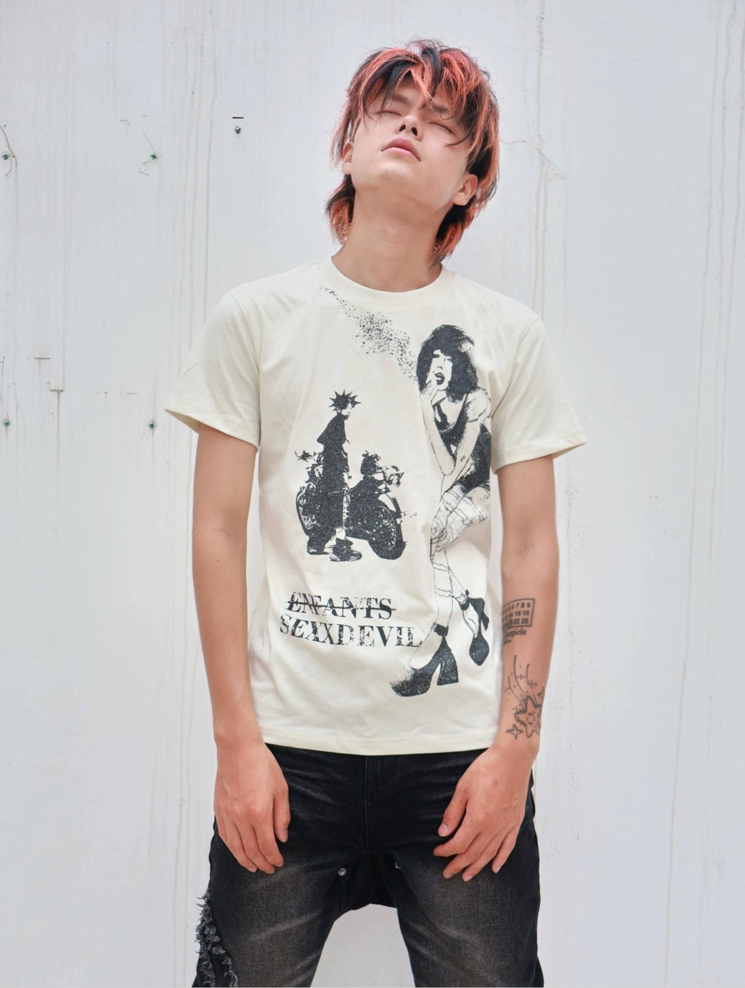 MELANCHOLY TEE