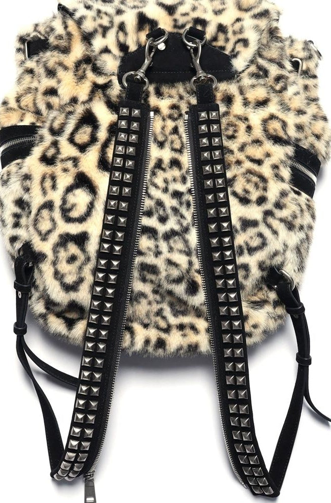STUD ZIP BACKPACK