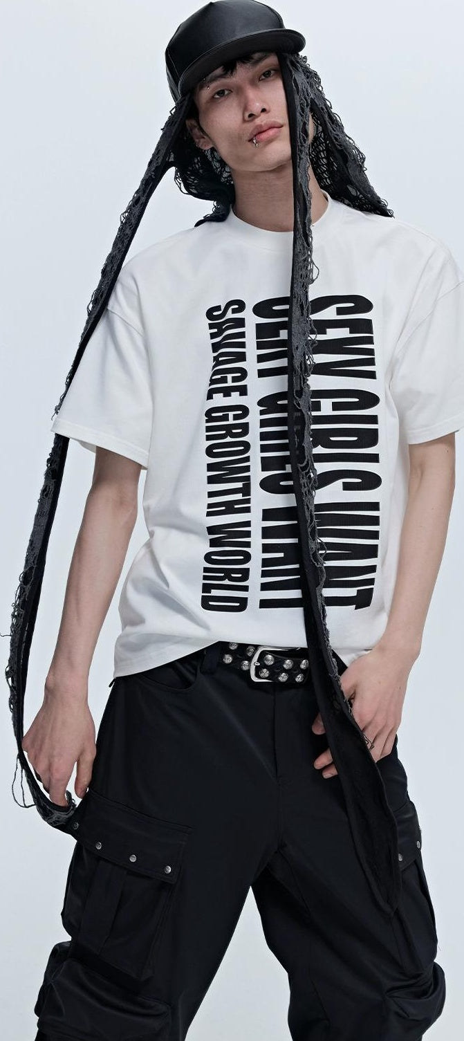 STREET STYLE GRAPHIC TEE