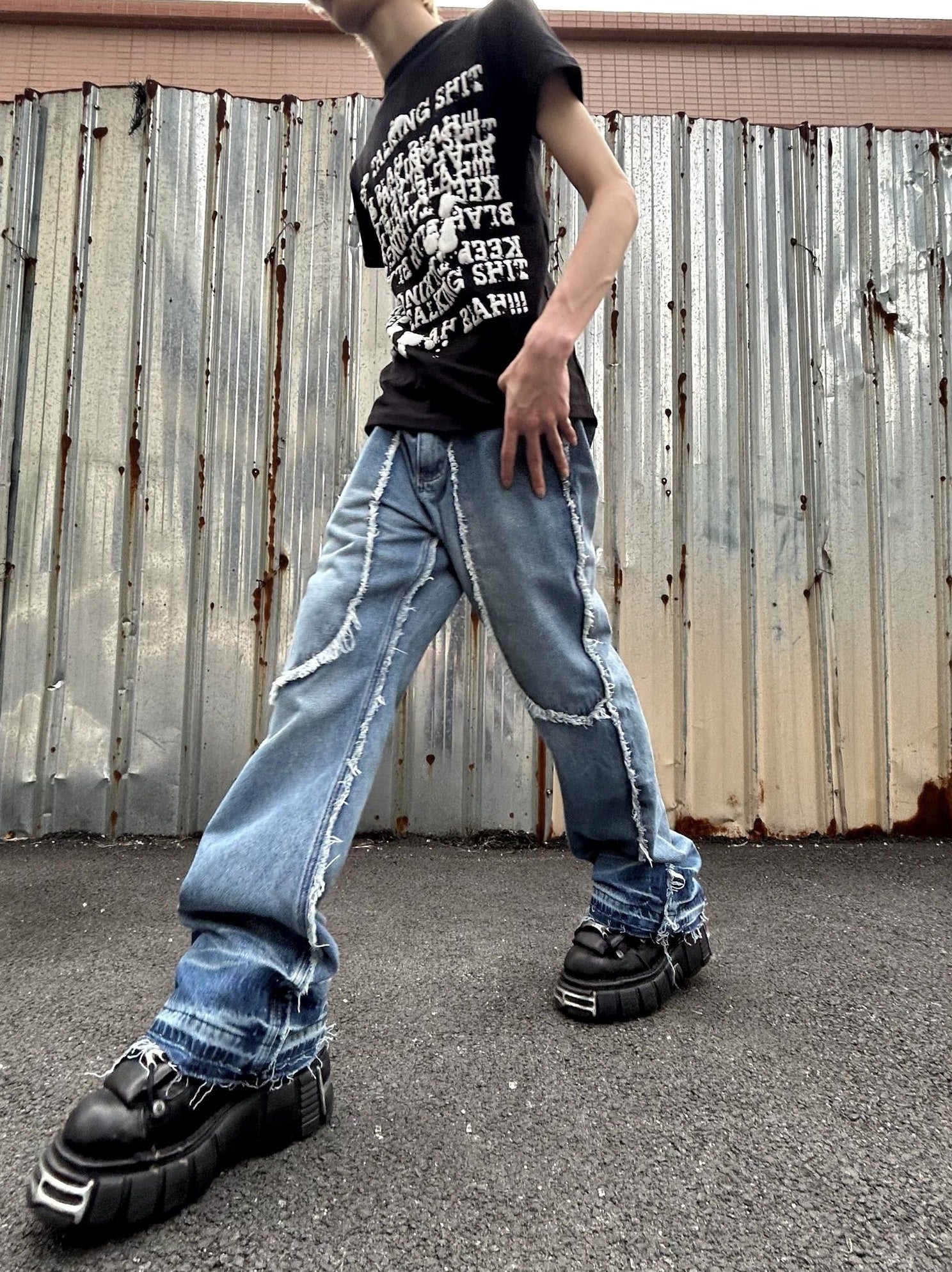 NOISE TEE