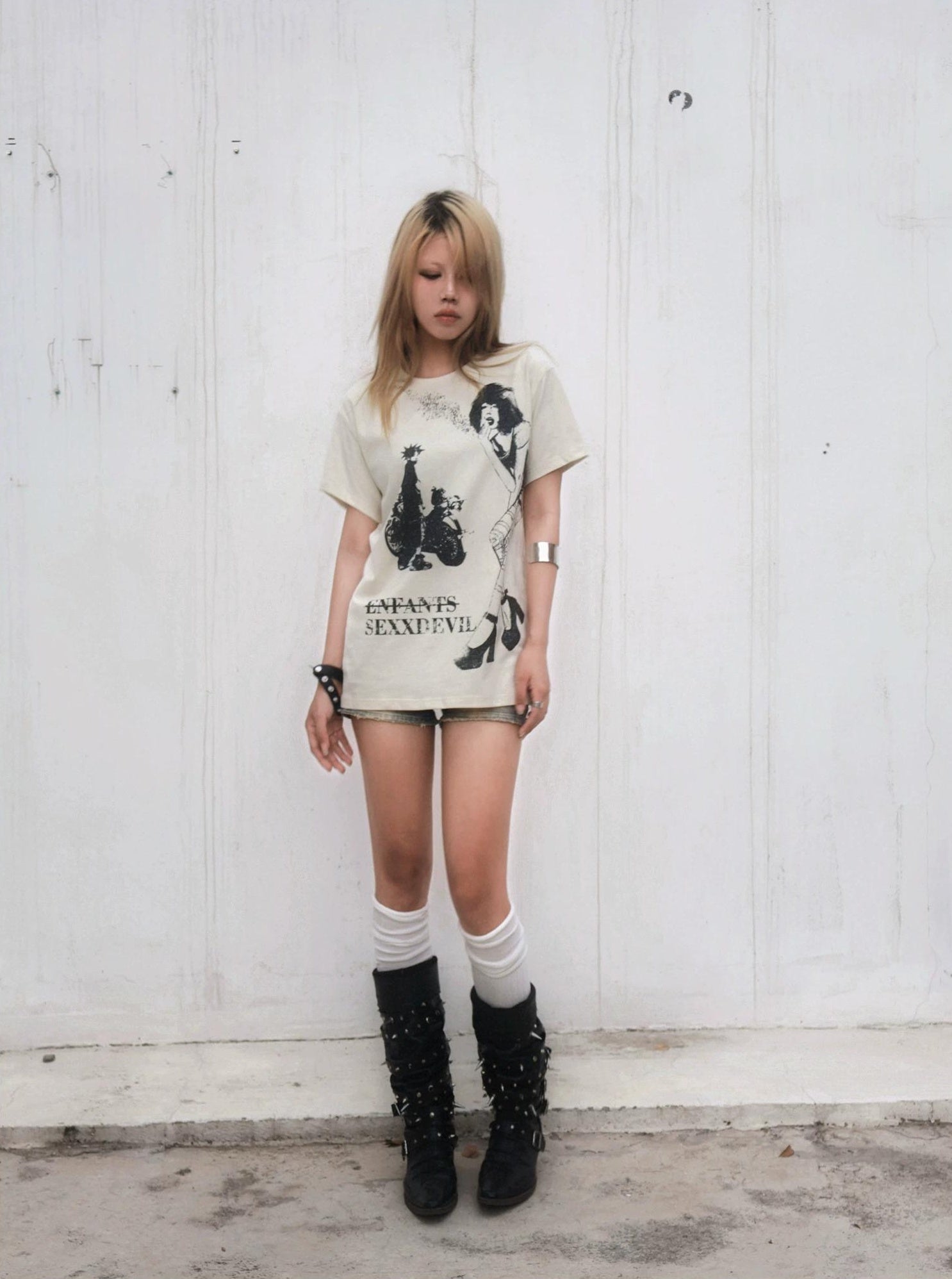 MELANCHOLY TEE